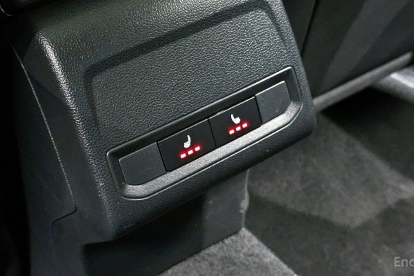 2022 Volkswagen Jetta с пробегом 23 122 км