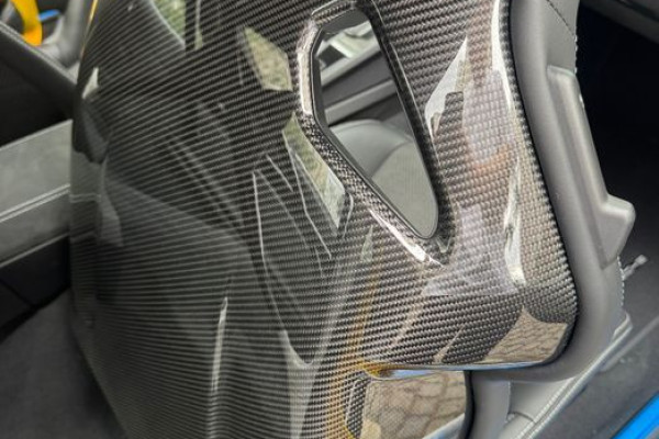 2026 Porsche 911 GT3 с пробегом 27 км