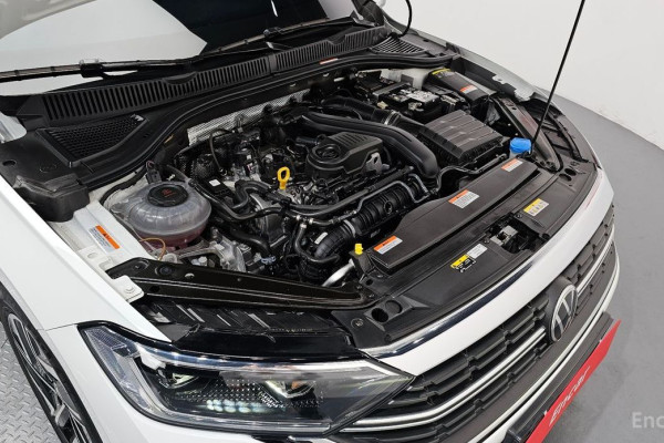 2024 Volkswagen Jetta с пробегом 19 179 км