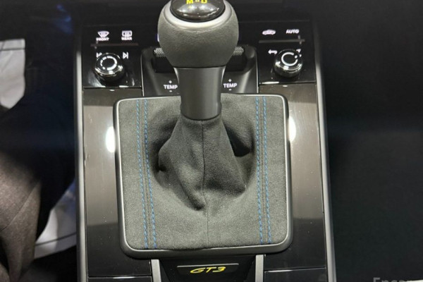 2025 Porsche 911 GT3 с пробегом 398 км