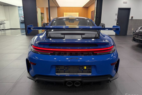 2025 Porsche 911 GT3 с пробегом 398 км
