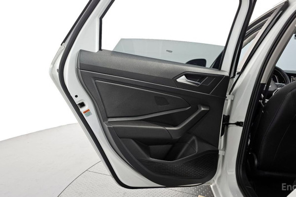 2024 Volkswagen Jetta с пробегом 19 179 км