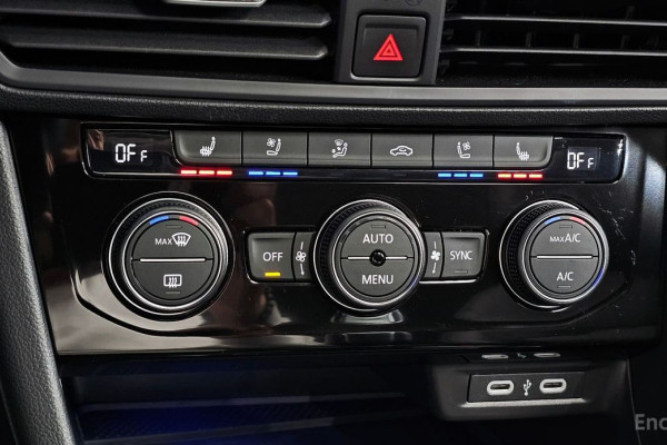 2024 Volkswagen Jetta с пробегом 19 179 км