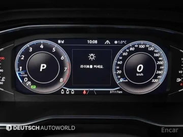 2022 Volkswagen Jetta с пробегом 37 115 км