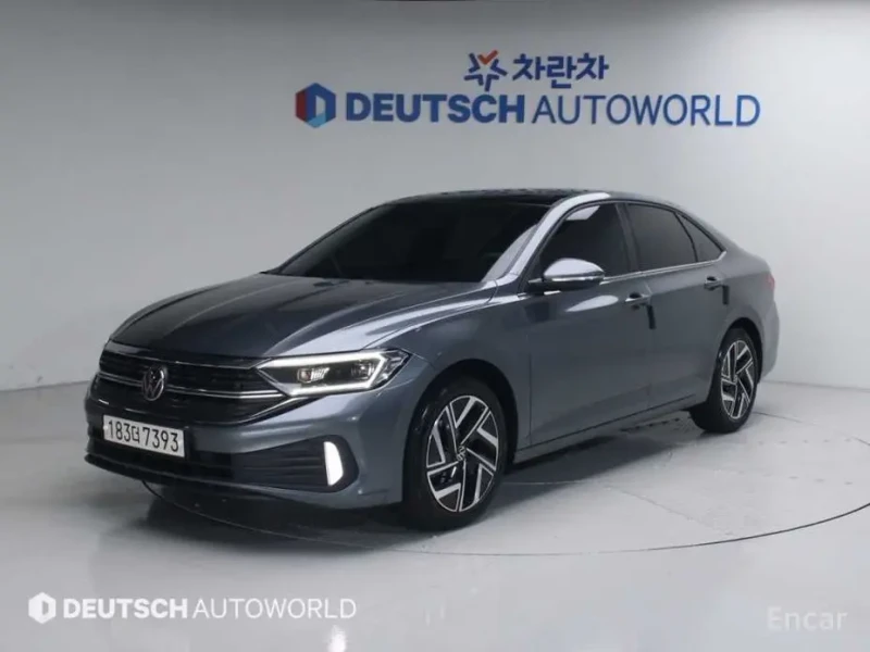 2022 Volkswagen Jetta с пробегом 37 115 км