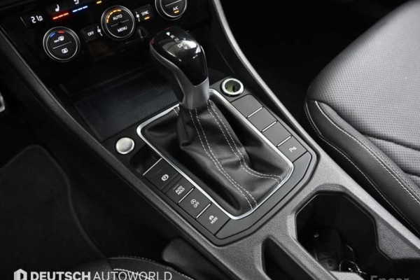 2022 Volkswagen Jetta с пробегом 37 115 км