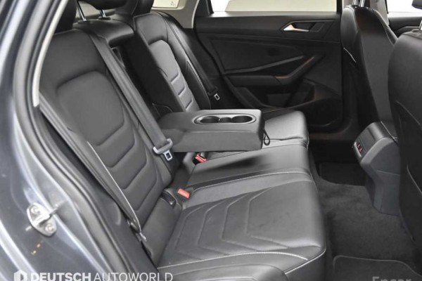 2022 Volkswagen Jetta с пробегом 37 115 км