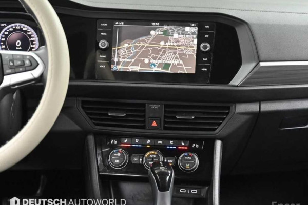 2022 Volkswagen Jetta с пробегом 37 115 км