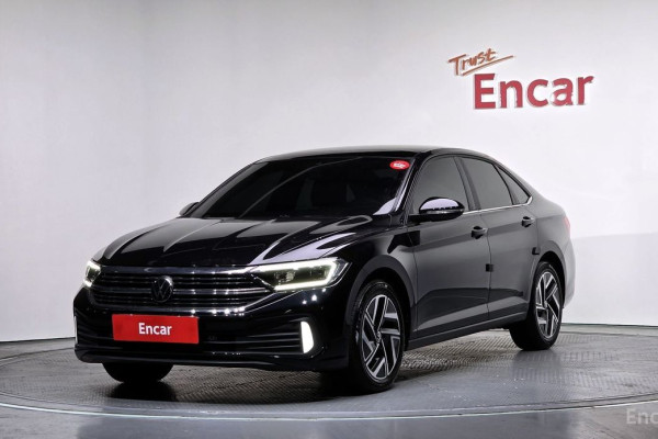 2023 Volkswagen Jetta с пробегом 22 040 км