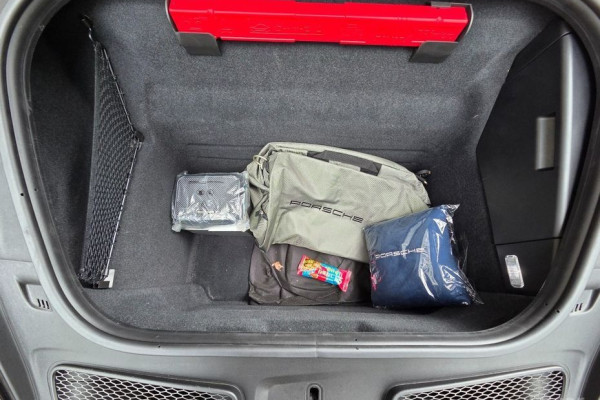 2022 Porsche 911 GT3 с пробегом 4 999 км