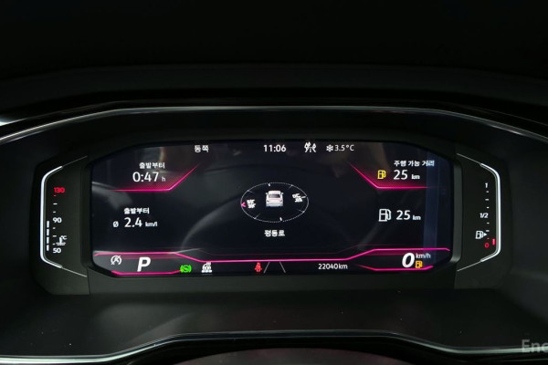 2023 Volkswagen Jetta с пробегом 22 040 км