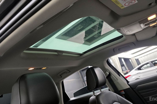 2023 Volkswagen Jetta с пробегом 22 040 км