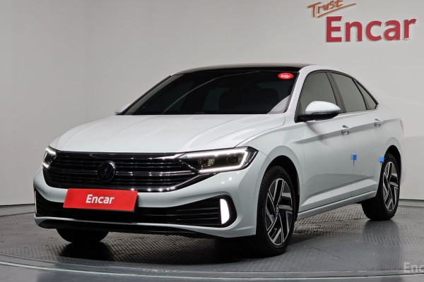 2023 Volkswagen Jetta с пробегом 10 577 км