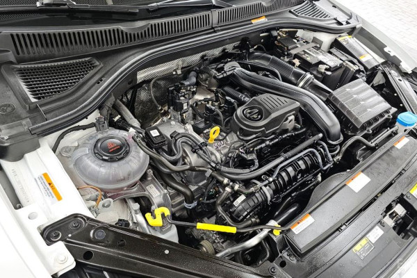 2023 Volkswagen Jetta с пробегом 10 577 км