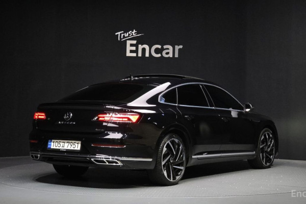 2022 Volkswagen Arteon с пробегом 13 693 км