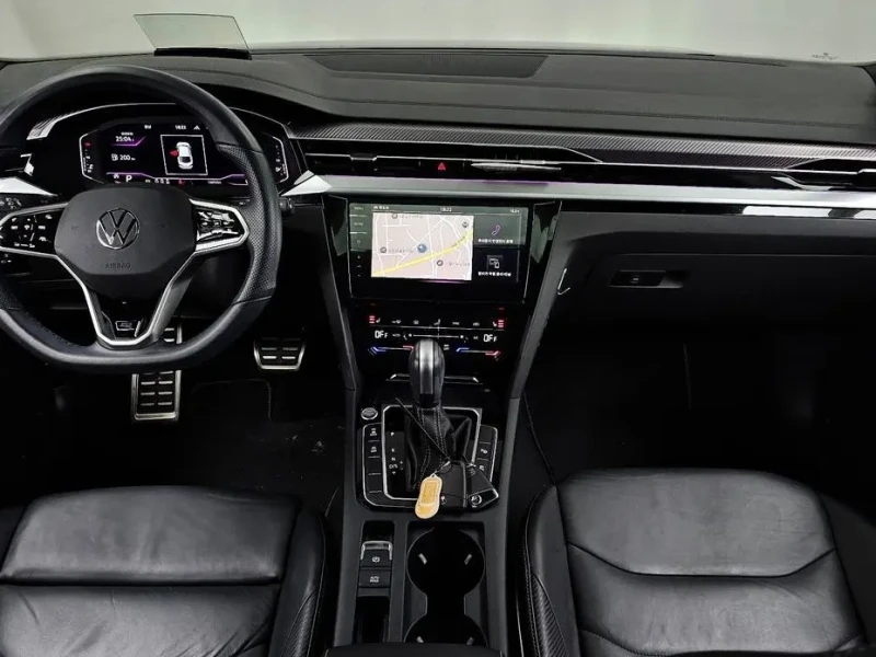 2022 Volkswagen Arteon с пробегом 13 693 км