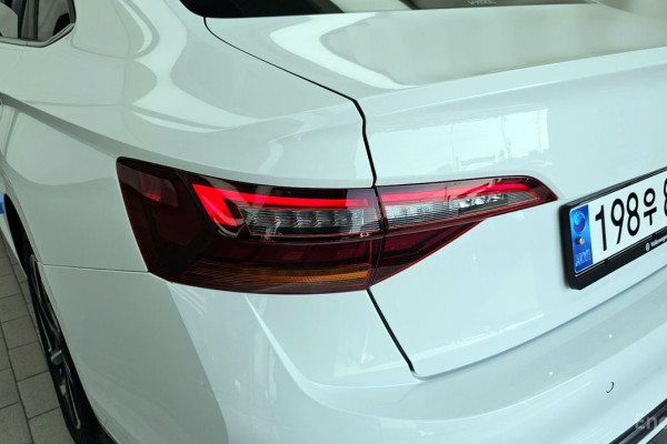 2023 Volkswagen Jetta с пробегом 10 577 км