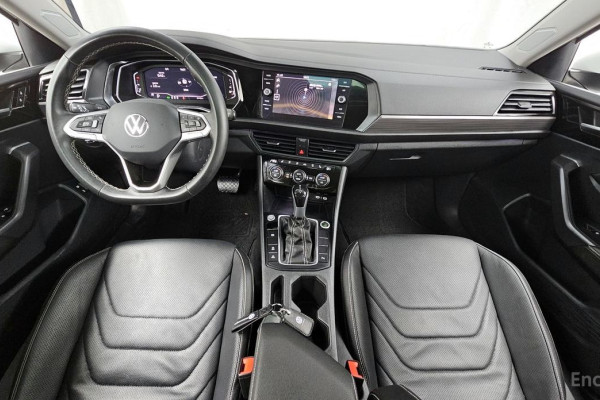 2023 Volkswagen Jetta с пробегом 23 103 км