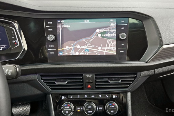 2023 Volkswagen Jetta с пробегом 23 103 км