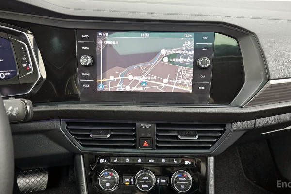 2023 Volkswagen Jetta с пробегом 23 103 км