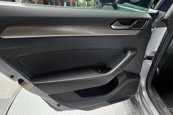 2020 Volkswagen Arteon с пробегом 65 432 км