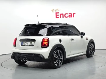 2023 Mini  с пробегом 19 707 км