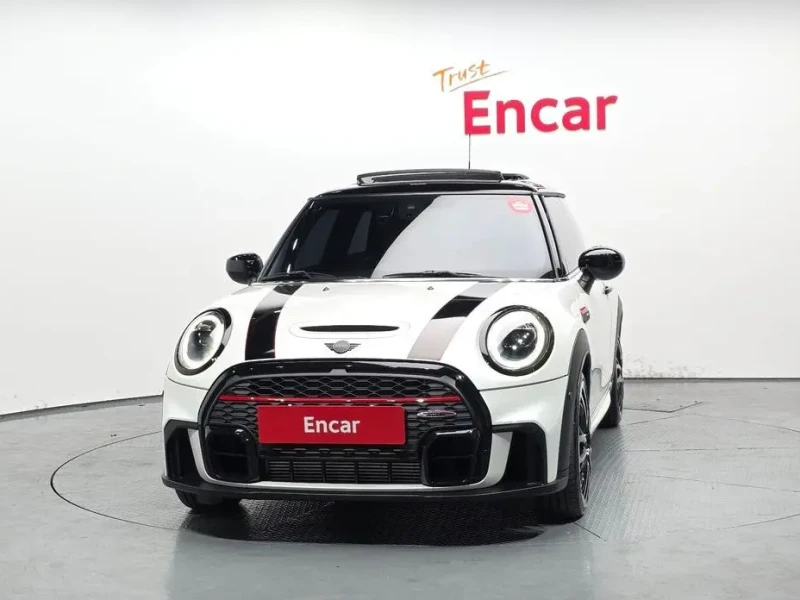 2023 Mini  с пробегом 19 707 км