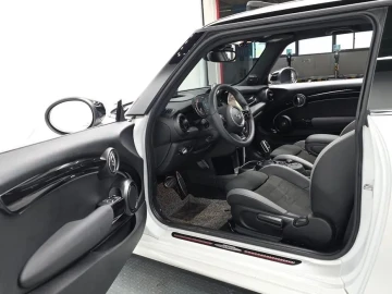 2023 Mini  с пробегом 19 707 км