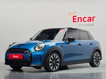 2022 Mini  с пробегом 26 771 км