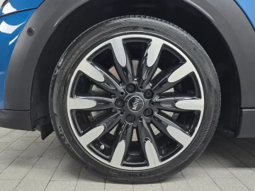 2022 Mini  с пробегом 26 771 км