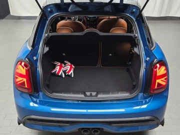 2022 Mini  с пробегом 26 771 км