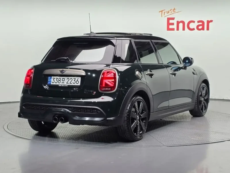 2022 Mini  с пробегом 40 297 км