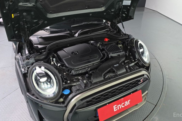 2022 Mini  с пробегом 40 297 км