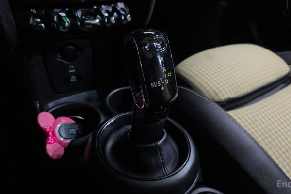 2022 Mini  с пробегом 40 297 км