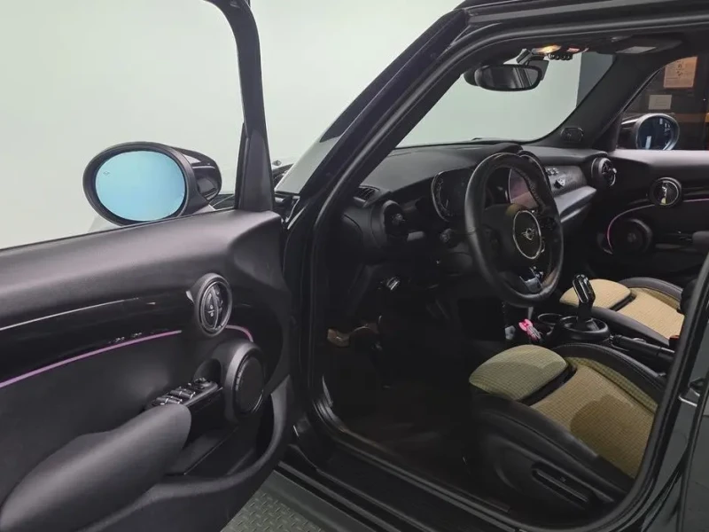 2022 Mini  с пробегом 40 297 км
