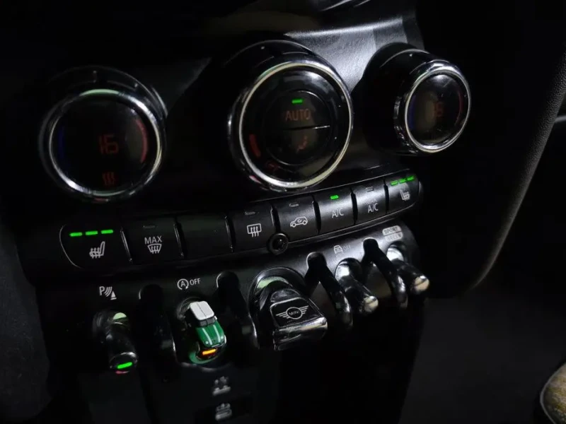 2022 Mini  с пробегом 40 297 км