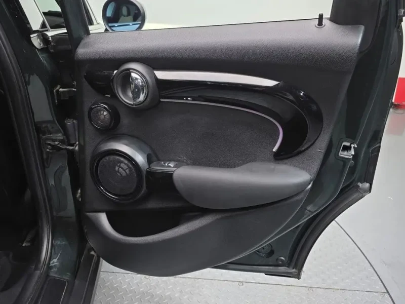2022 Mini  с пробегом 40 297 км