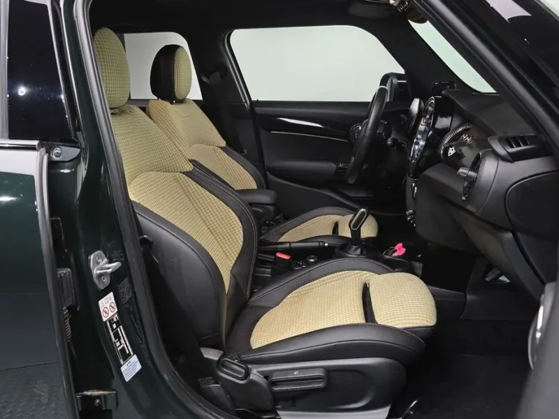 2022 Mini  с пробегом 40 297 км