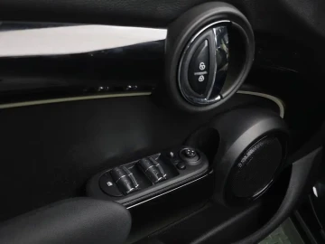 2022 Mini  с пробегом 40 297 км