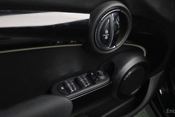 2022 Mini  с пробегом 40 297 км