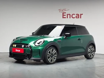 2023 Mini  с пробегом 34 256 км