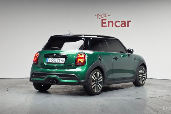 2023 Mini  с пробегом 34 256 км