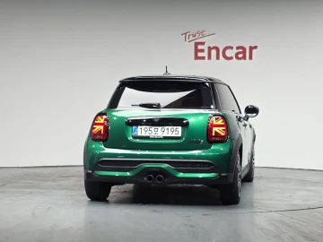2023 Mini  с пробегом 34 256 км