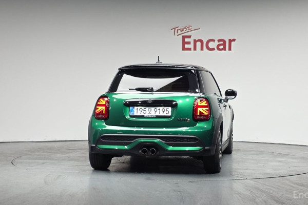 2023 Mini  с пробегом 34 256 км