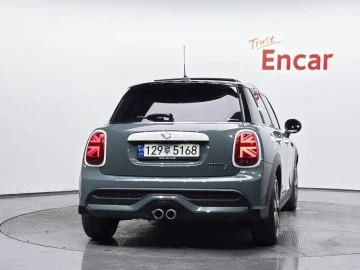 2023 Mini  с пробегом 4 329 км