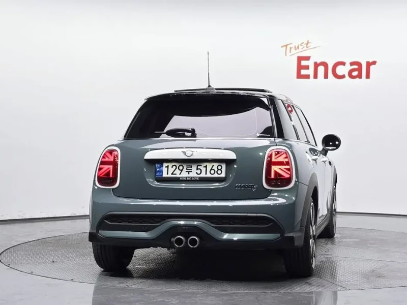 2023 Mini  с пробегом 4 329 км