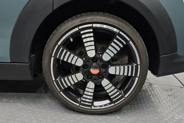 2023 Mini  с пробегом 4 329 км