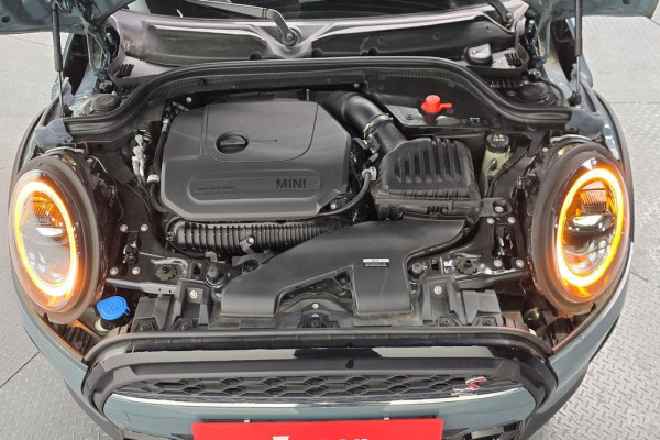 2023 Mini  с пробегом 4 329 км