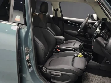 2023 Mini  с пробегом 4 329 км
