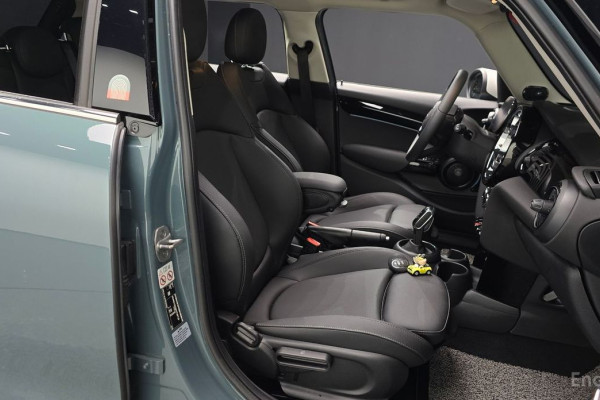 2023 Mini  с пробегом 4 329 км